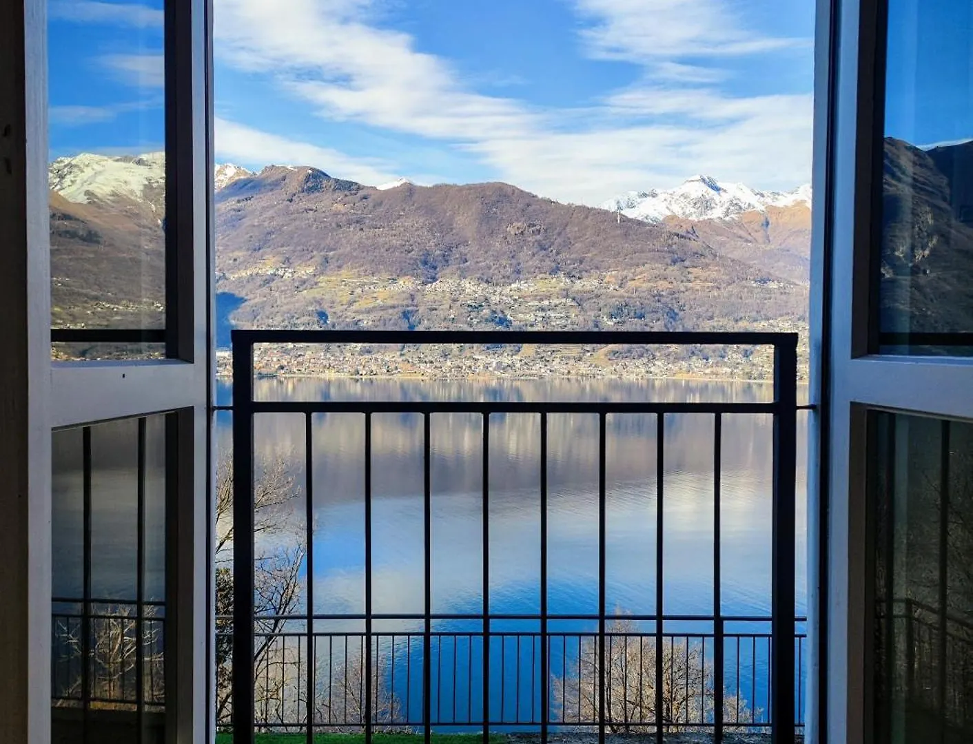 Laguna Blu - Villa Da Sogno Con Idromassaggio Panoramico Sul Lago Di Como Colico Italy