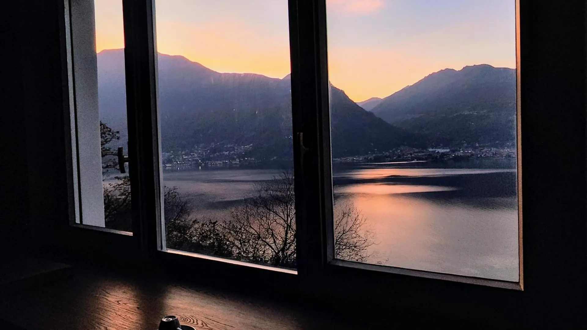 Laguna Blu - Villa Da Sogno Con Idromassaggio Panoramico Sul Lago Di Como Colico