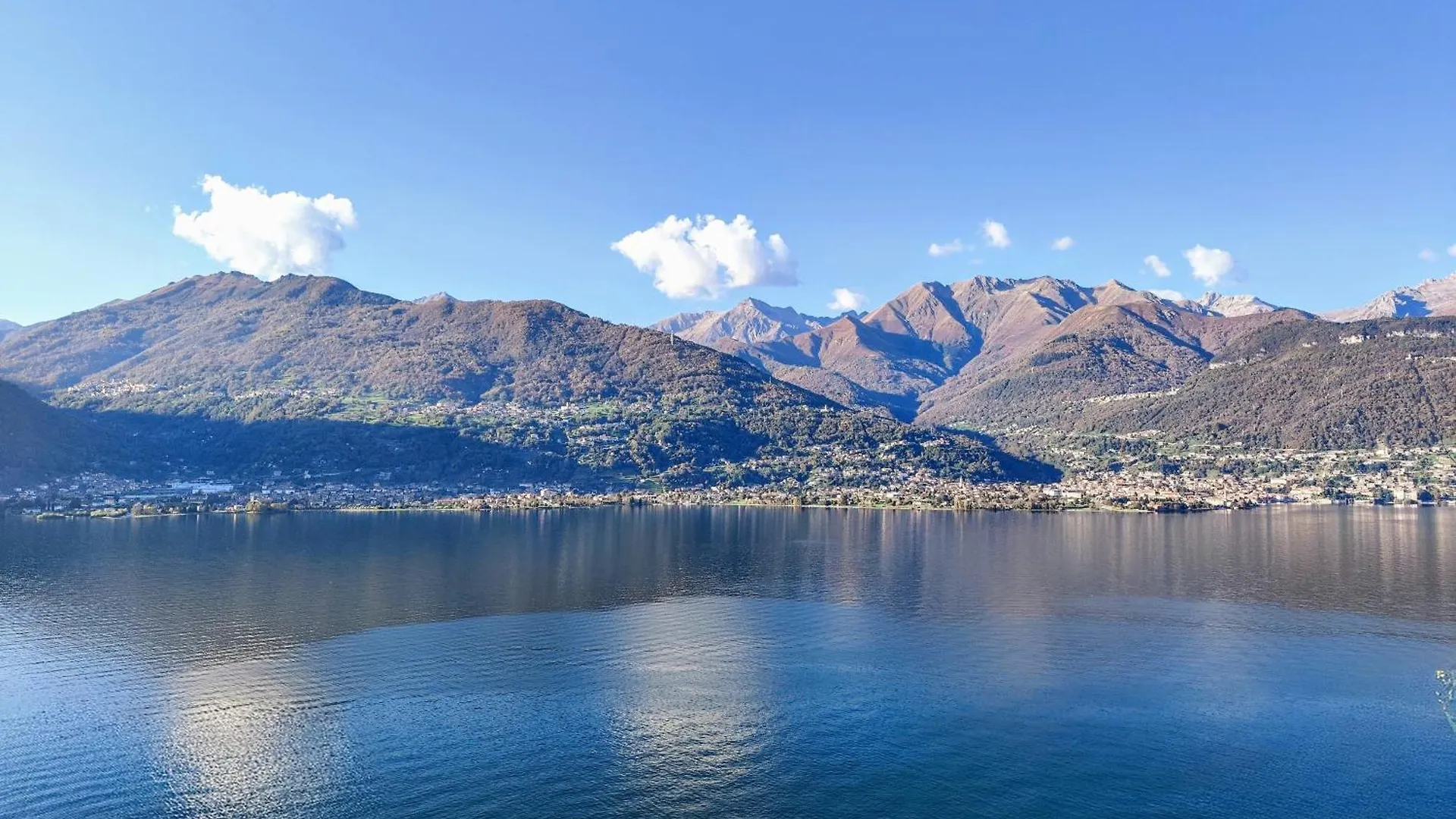 Laguna Blu - Villa Da Sogno Con Idromassaggio Panoramico Sul Lago Di Como Colico 0*,  Italy