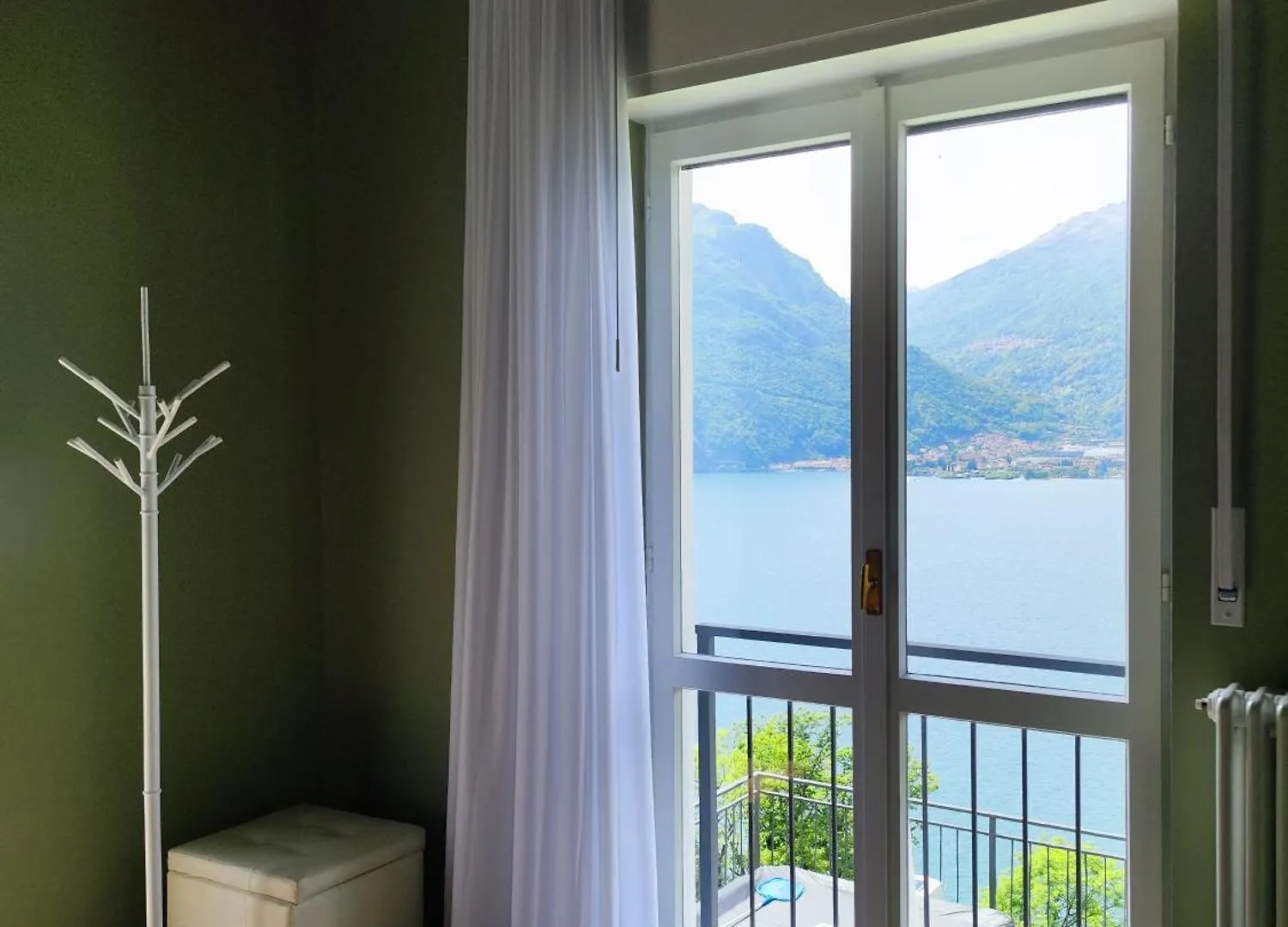 Laguna Blu - Villa Da Sogno Con Idromassaggio Panoramico Sul Lago Di Como Colico
