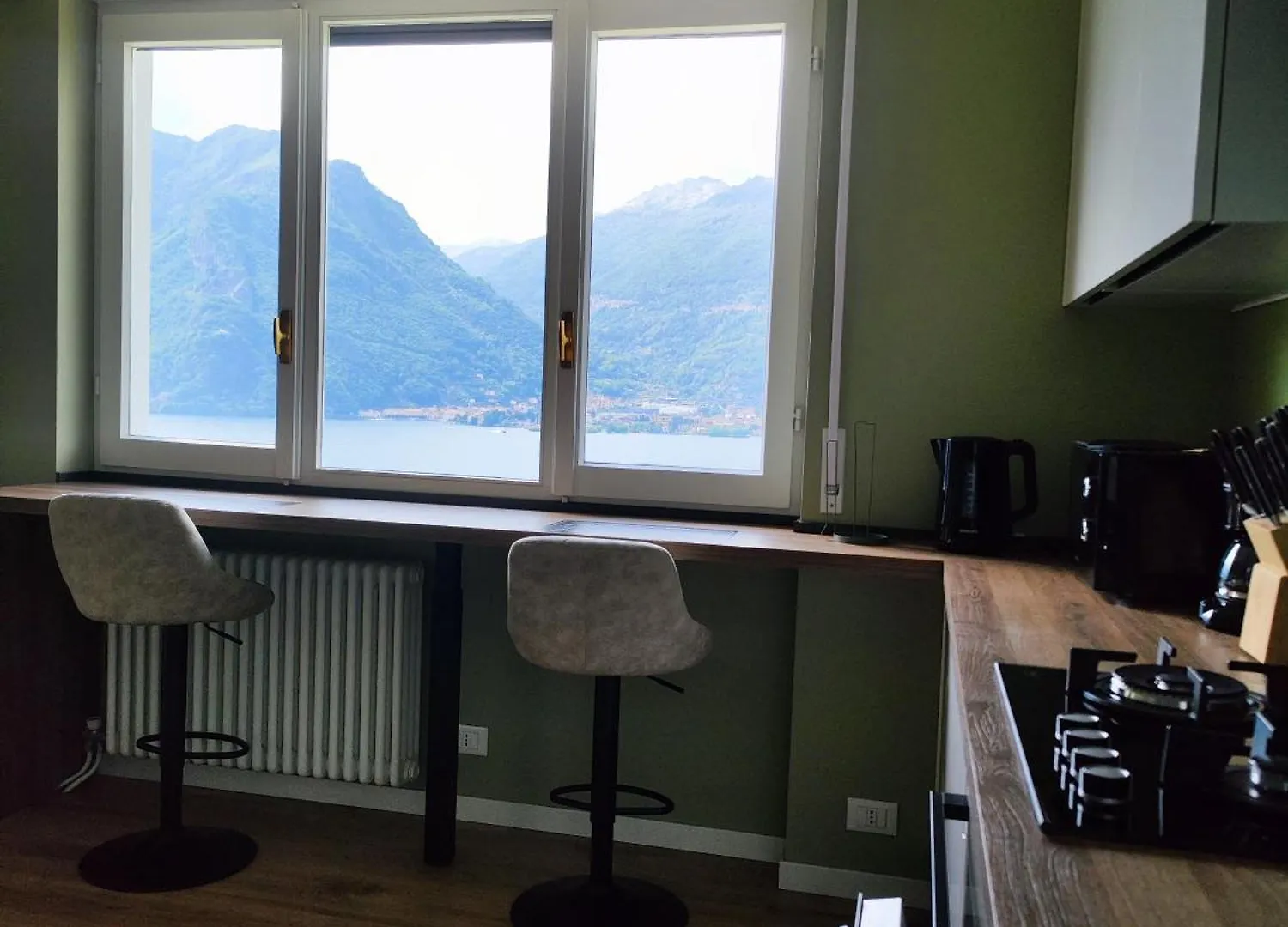 Laguna Blu - Villa Da Sogno Con Idromassaggio Panoramico Sul Lago Di Como Colico